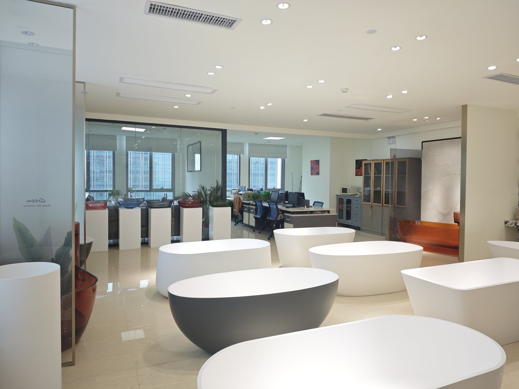 Overview of the GRAESE product showroom